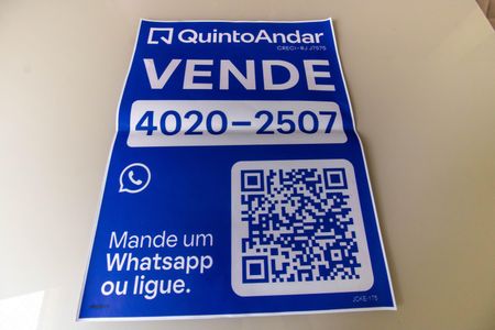 Apartamento à venda com 200m², 3 quartos e 1 vaga Apartamento à venda com 200m², 3 quartos e 1 vagaPlaquinha