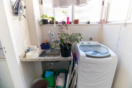 Apartamento à venda com 200m², 3 quartos e 1 vaga Apartamento à venda com 200m², 3 quartos e 1 vagaÁrea de Serviço