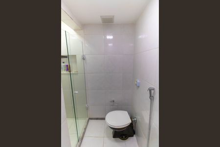 Apartamento à venda com 200m², 3 quartos e 1 vaga Apartamento à venda com 200m², 3 quartos e 1 vagaBanheiro Social