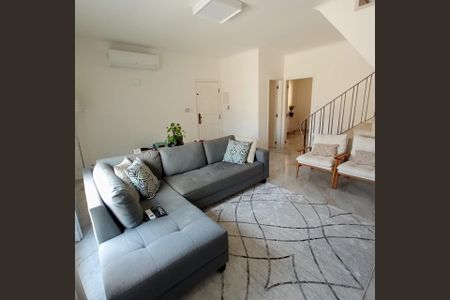 Casa à venda com 206m², 3 quartos e 2 vagas Casa à venda com 206m², 3 quartos e 2 vagasFoto 03