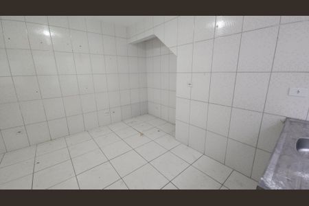 Sala/Cozinha de apartamento para alugar com 1 quarto, 33m² em Vila Ré, São Paulo