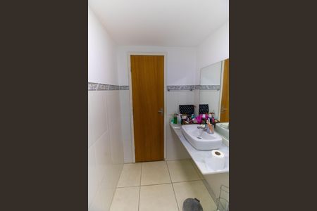 Casa para alugar com 90m², 2 quartos e 1 vaga Casa para alugar com 90m², 2 quartos e 1 vagaBanheiro