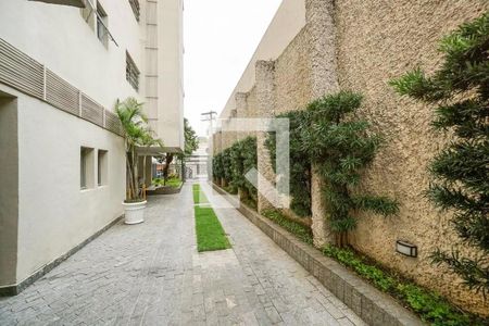 Apartamento à venda com 64m², 2 quartos e 1 vaga Apartamento à venda com 64m², 2 quartos e 1 vagaÁrea comum