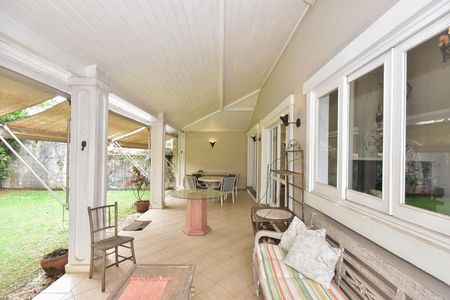 Casa à venda com 279m², 3 quartos e 4 vagasVaranda da Sala