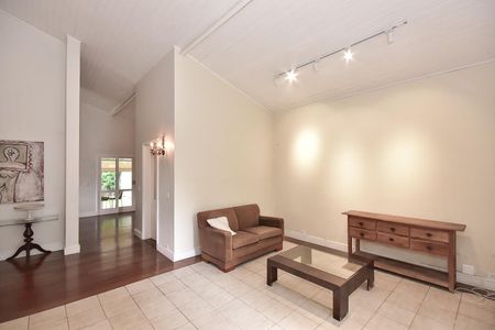 Casa à venda com 279m², 3 quartos e 4 vagasSala de Tv