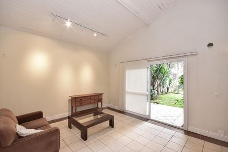 Casa à venda com 279m², 3 quartos e 4 vagasSala de Tv