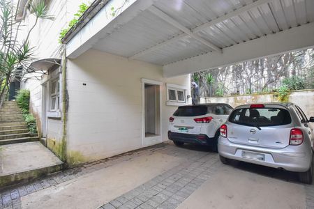Casa à venda com 279m², 3 quartos e 4 vagasGaragem