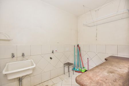 Casa à venda com 279m², 3 quartos e 4 vagasÁrea de Serviço