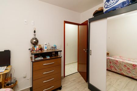 Quarto 1 de apartamento para alugar com 2 quartos, 57m² em Vila Nivi, São Paulo
