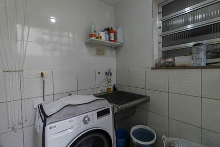 Casa à venda com 90m², 2 quartos e 2 vagas Casa à venda com 90m², 2 quartos e 2 vagasÁrea de Serviço