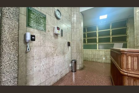 Apartamento à venda com 60m², 2 quartos e sem vaga Apartamento à venda com 60m², 2 quartos e sem vagaHall de Entrada