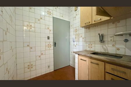 Apartamento à venda com 60m², 2 quartos e sem vaga Apartamento à venda com 60m², 2 quartos e sem vagaCozinha