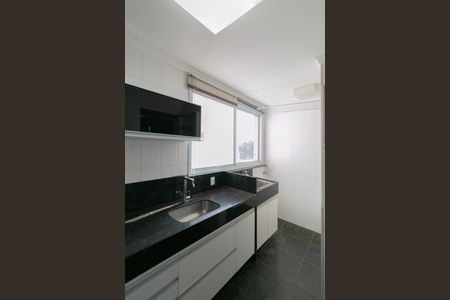 Apartamento à venda com 85m², 3 quartos e 2 vagasCozinha