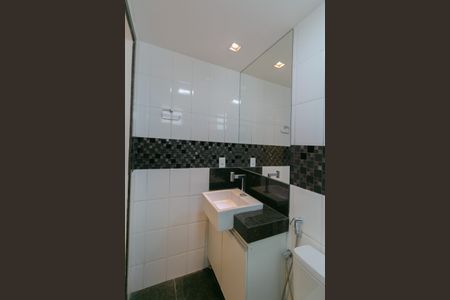 Apartamento à venda com 85m², 3 quartos e 2 vagasBanheiro da Suíte