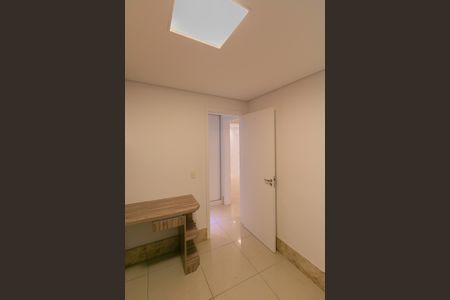 Apartamento à venda com 85m², 3 quartos e 2 vagasQuarto 1
