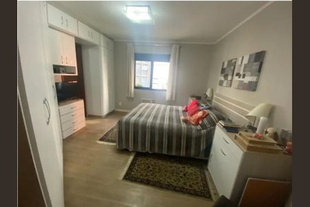 Foto 03 de apartamento à venda com 4 quartos, 142m² em Itaim Bibi, São Paulo