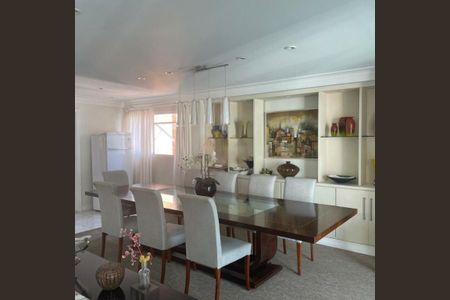 Apartamento à venda com 4 quartos, 201m² em Higienópolis, São Paulo