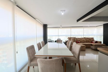 Apartamento para alugar com 120m², 3 quartos e 2 vagasSala