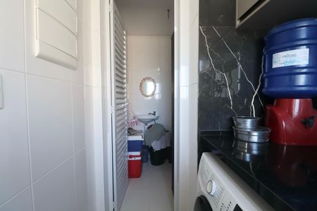 Apartamento para alugar com 120m², 3 quartos e 2 vagasBanheiro de Serviço