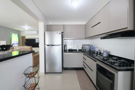 Apartamento para alugar com 120m², 3 quartos e 2 vagasCozinha