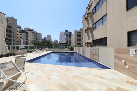 Apartamento para alugar com 120m², 3 quartos e 2 vagasÁrea comum - Piscina