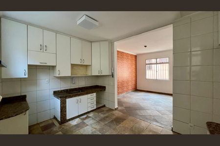 Apartamento à venda com 116m², 3 quartos e 2 vagas Apartamento à venda com 116m², 3 quartos e 2 vagasCozinha