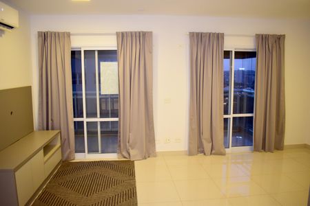 Apartamento para alugar com 55m², 1 quarto e 1 vagaStudio