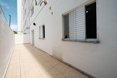 Apartamento à venda com 67m², 2 quartos e 1 vagaÁrea de Serviço