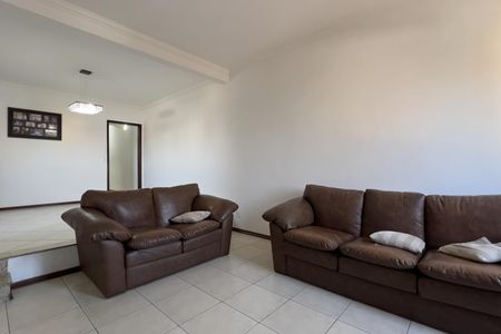 Sala de casa à venda com 3 quartos, 209m² em Macedo, Guarulhos