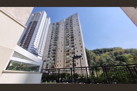 Apartamento à venda com 64m², 2 quartos e 1 vaga Apartamento à venda com 64m², 2 quartos e 1 vagaFachada