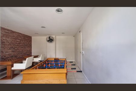 Apartamento à venda com 64m², 2 quartos e 1 vaga Apartamento à venda com 64m², 2 quartos e 1 vagaÁrea comum - Sala de Jogos