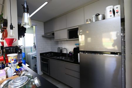 Apartamento à venda com 64m², 2 quartos e 1 vaga Apartamento à venda com 64m², 2 quartos e 1 vagaCozinha