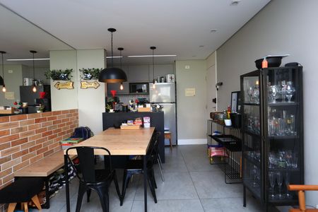 Sala de apartamento à venda com 2 quartos, 64m² em Jardim Caboré, São Paulo