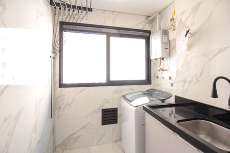 Apartamento à venda com 86m², 2 quartos e 2 vagasÁrea de Serviço