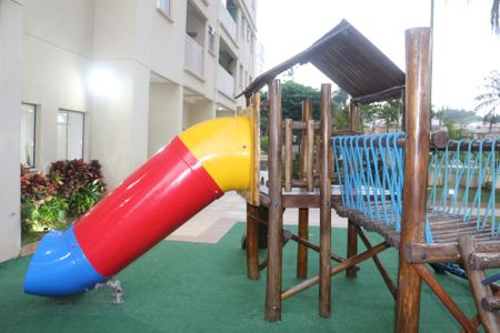 Apartamento à venda com 63m², 2 quartos e 1 vagaÁrea comum - Playground