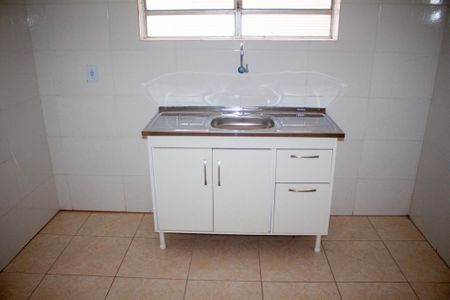 Casa para alugar com 66m², 2 quartos e sem vaga Casa para alugar com 66m², 2 quartos e sem vagaCozinha