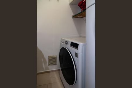 Apartamento à venda com 43m², 1 quarto e 1 vaga Apartamento à venda com 43m², 1 quarto e 1 vagaÁrea de Serviço