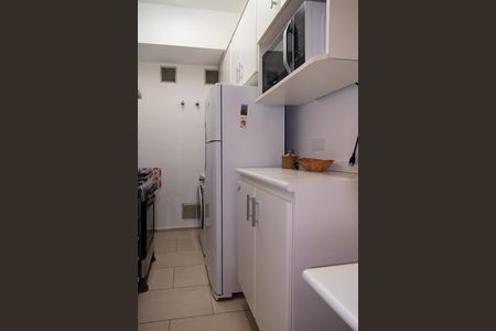 Apartamento à venda com 43m², 1 quarto e 1 vaga Apartamento à venda com 43m², 1 quarto e 1 vagaCozinha