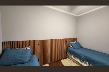 Casa à venda com 299m², 5 quartos e 2 vagas Casa à venda com 299m², 5 quartos e 2 vagasQuarto 2