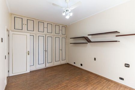 Apartamento à venda com 273m², 4 quartos e 1 vagaSuíte 2