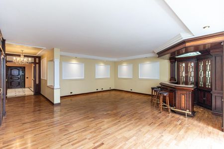 Apartamento à venda com 273m², 4 quartos e 1 vagaSala