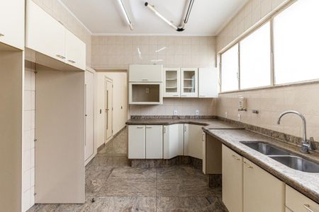 Apartamento à venda com 273m², 4 quartos e 1 vagaCozinha