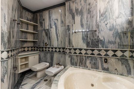 Apartamento à venda com 273m², 4 quartos e 1 vagaSuíte 1