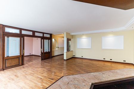 Apartamento à venda com 273m², 4 quartos e 1 vagaSala