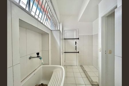 Apartamento à venda com 99m², 3 quartos e sem vaga