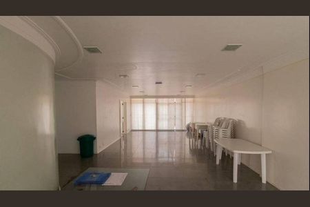 Apartamento à venda com 220m², 4 quartos e 4 vagas