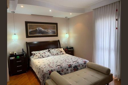 Apartamento à venda com 220m², 4 quartos e 4 vagas