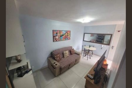 Apartamento à venda com 2 quartos, 45m² em Camorim, Rio de Janeiro