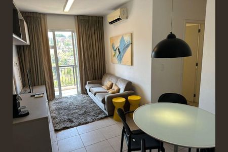 Apartamento à venda com 2 quartos, 60m² em Centro, Niterói