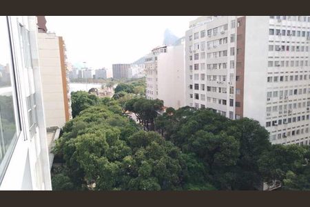 Apartamento à venda com 184m², 3 quartos e 1 vaga